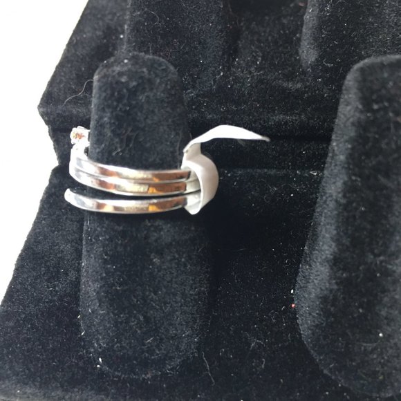 ring - Picture 8 of 12